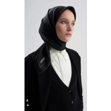 Armine Jakarlı %100 Ipek Eşarp 2004D01-20 Siyah