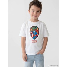Lc Waikiki Yeni Sezon Marvel Hologram Baskılı Erkek Çocuk Tişört