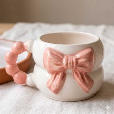 Palto Tasarım Pembe Fiyonk Kupa 3D Kabartmalı El Yapımı Krem Parlak- El Işçiliği 3D Hediyelik