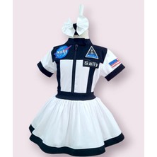 Mum Design Gifts Beyaz Astronot Elbisesi