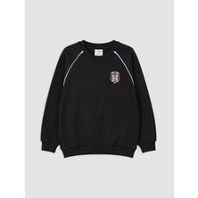 Lc Waikiki Yeni Sezon Bisiklet Yaka Beşiktaş Nakışlı Erkek Çocuk Sweatshirt
