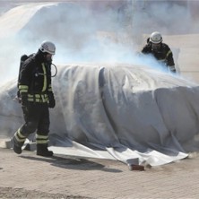 Başaran Safety – Araç Yangın Battaniyesi