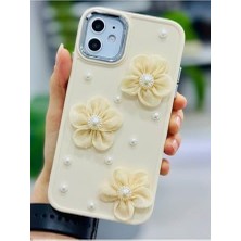 Berry Store Iphone 11 ile Uyumlu Tül Çiçek Tasarımlı Oyuncaklı Esnek Silikon Kılıf