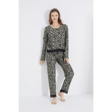 Siyah İnci Yeşil Siyah Dantel Detaylı Örme Pijama Takım