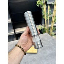 Empressco Premium Pilli Tuz ve Karabiber Değirmeni Seti, Şık ve Kullanışlı Tasarım