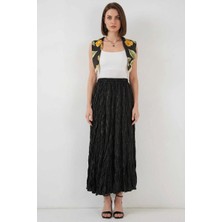 Moda Molası Kadın Kırışık Parlak Siyah Etek