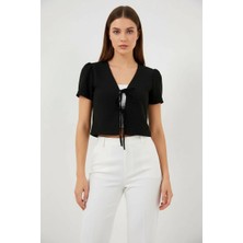 Moda Molası Kadın V Yaka Crop Kısa Kol Viskon Siyah Bluz
