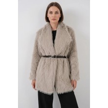 Moda Molası Kadın Geniş Yaka Kemerli Kürklü Oversize Taş Kaban