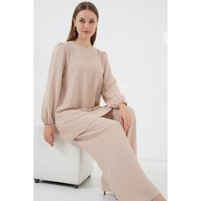 Moda Molası Kadın Yuvarlak Yaka Kabartmalı Kumaş Krem Ikili Takım
