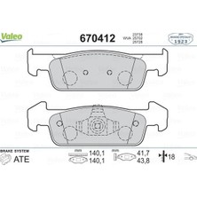 Valeo Ön Balata Clıo Iv 1.2 1.5dci 12 > Dacıa Sandero Iı 1.2.1.2 Lpg 2012 > Logan 12 > 140.2X18X42