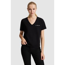 U.s. Polo Assn. Kadın Siyah Tişört 50323493-VR046