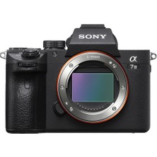 Sony A7 III Body - FullFrame Fotoğraf Makinesi 24.2 MP E-Mount Lens Uyumluluğu ile