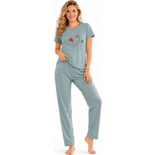 Özkan Underwear Özkan 1000-22-26 Kadın Pamuklu Likralı Önü Baskılı Karışık Desenli Kısa Kollu Bisiklet Yaka Pijama Takımı