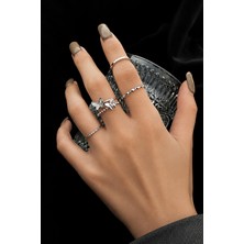Trend Collection Kadın Gümüş Renk Kelebek Detaylı Çoklu Yüzük Seti