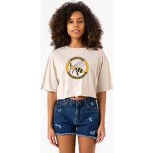 Wiskayok Yellowjackets Logo Bej Kadın Crop Tshirt