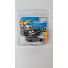 Hot Wheels Wagons Familiales Serisi - 94 Audi Avant Rs2 (Koruma Kabı ile Birlikte)
