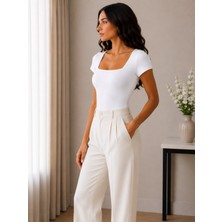 Thb.Edition Kadın Kare Yaka Kısa Kollu Çıtlıtlı Body