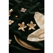 Rafiel Gold Büyük Çiçek Küpe - Vintage Tarz Metal Çiçek Motifli Kadın Küpesi