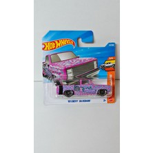 Hot Wheels Truckin Along Serisi - 83 Chevy Silverado Model Araba
