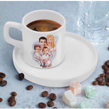Bk Gift Kişiye Özel Sunum Tabaklı Aile Karikatürlü Kahve Fincanı-10, Sevgiliye Hediye, Aileye Hediye, Arkadaşa Hediye