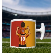 Bk Gift Kişiye Özel Baba&çocuk Sarı-Kırmızı Forma Tasarımlı Hammer Kulplu Beyaz Kupa Bardak, Arkadaşa Hediye, Sevgiliye Hediye, Taraftar Hediyesi