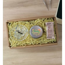 Bk Gift Kişiye Özel Isimli Cam Kahve Fincanı & Türk Kahvesi & Gümüş Metal Kutuda Kokulu Mum Hediye Seti-4, Anneye Hediye, Anneler Günü Hediyeleri