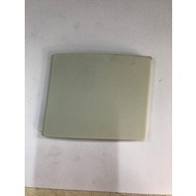 Ford Focus Sedan Arka Tampon Çeki Demir Kapağı 1998-2001