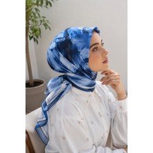 Ebru Tesettür Pastel Çiçek Desen Eşarp Serisi Lacivert