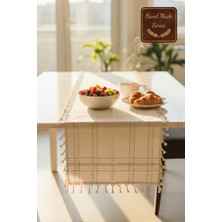 Morlay Handmade | Gümüş Simli Tığ Işi Ajurlu Runner Masa Örtüsü - 50X150 cm Saçak Bağlamalı