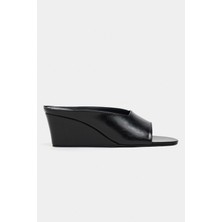 Nişantaşı Shoes Allison Siyah Rustik Desenli Dolgu Topuklu Kadın Terlik