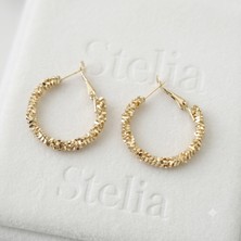 Stelia Gold Renk Pirinç Tırtıklı Halka Tasarım Kadın Bijuteri Küpe