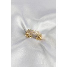 Clariss Gold Renk Pirinç Sıralı Yıldız Model Zirkon Taşlı Kadın Yüzük