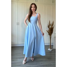 Dilay Gökoğlu Butik Kare Yaka Arkası Fiyonk Detaylı Midi Mavi Elbise