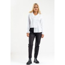 Bold & Young Kadın Manşetli Asimetrik Bebe Yaka Likrali Pamuklu Bluz Beyaz