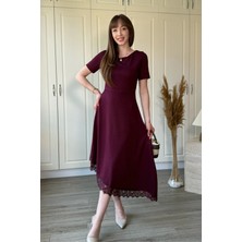 Dilay Gökoğlu Butik Modal Kumaş Dantel Detaylı Asimetrik Midi Bordo Elbise