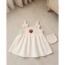 Çilek Bebe Minibohe Çilek Desenli Müslin Elbise
