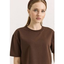Nutika Kısa Kollu Oversize Crop Tişört