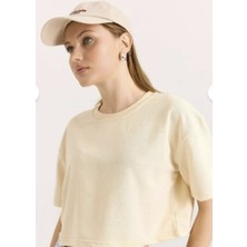 Nutika Kısa Kollu Oversize Crop Tişört
