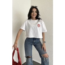 Nutika Nakışlı Crop -Beyaz