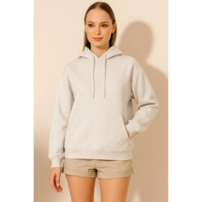 Hakke Üç Iplik Kanguru Cepli Sweat