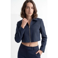Hakke Fermuarlı Kaşe Crop Ceket