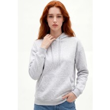 Hakke Üç Iplik Kanguru Cepli Sweat