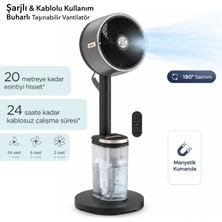 Shark Ayaklı ve Masaüstü Buharlı Vantilatör Koyu Gri, Soğuk Su Hazneli, Şarjlı/kablolu, 180° Salınımlı, Sessiz Fan