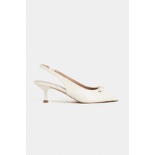 Nişantaşı Shoes Rone Bej Mat Sivri Burun Önü Açık Tokalı Ince Topuklu Kadın Ayakkabı