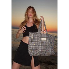 Cherry Pop Maxi Tote