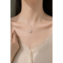 Trend Collection Gümüş Renk Çift Katmanlı Kelebek Figürlü Kadın Kolye