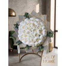 Sally Home Isim Yazılı Özel Kutulu 41'li Krem Şakayık Buketi - Gelin, Mezuniyet & Sevgiliye Hediye