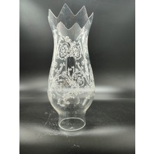 Kuğulu Avize Avize Lamba Camı.beyaz Motifli,ağız Kısmı Kesmeli (Alt Yuva ÇAPI:5.50CM-H:21.50CM) (E.14) Ve(E.27)Mum Ampul ve Normal Ampule Göre.