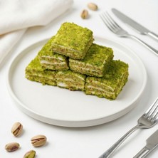 Darende Kayısı Dünyası Antep Fıstıklı Hünkar Lokumu 500 Gr – Gurme Lezzet