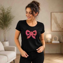 Ladijital Siyah Üzeri Parlak Kurdeleli Kadın Tshirt